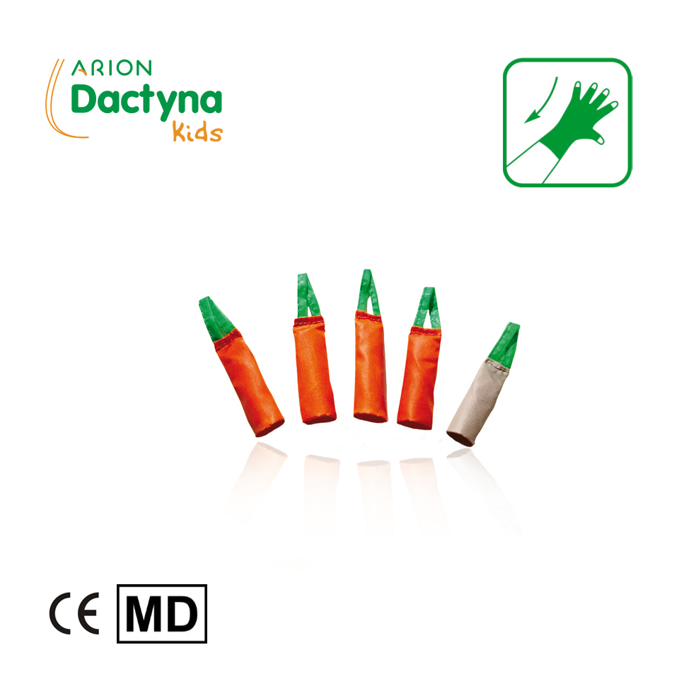 arion-dactyna-kids-donning-aid-medical-compression-glove-children